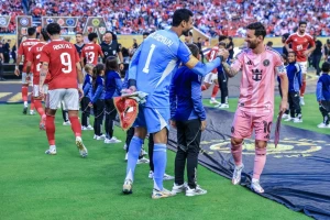 Golmani blistali i "pokvarili" spektakl na otvaranju SP, Mesiju i drugovima bod protiv Al Ahlija